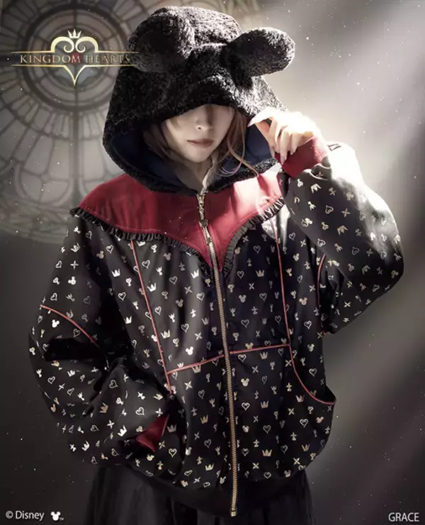「「キングダム ハーツ」ソラ、リク、ロクサス、アクセルが“ダーク×可愛い”ブルゾンに！王様ミッキーの出で立ちも♪【MAYLA】」の画像