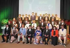 大賞に ノーラジオ ノーライフ 第1回アニラジアワード表彰式レポート 15年4月2日 エキサイトニュース 大賞に ノーラジオ ノーライフ 第1回アニラジアワード表彰式レポート 15年4月2日 エキサイトニュース