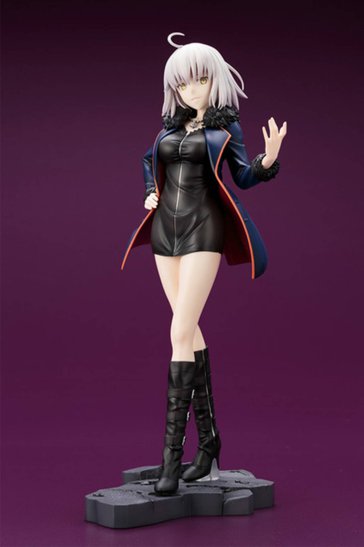 Fgo ジャンヌ オルタ 新宿衣装 でフィギュア化 ミニスカートがcool Sexy 18年1月10日 エキサイトニュース