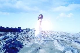 歌姫Lia「私がここにいるのは、運命だったんだ」 最新カバーアルバムから"鳥の詩"まで振り返る【インタビュー】