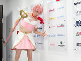 「その背中は美しかった！『オルクスオンライン』×『魔法少女 俺』コラボ開催で魔法少女オレが編集部を訪問」の画像1