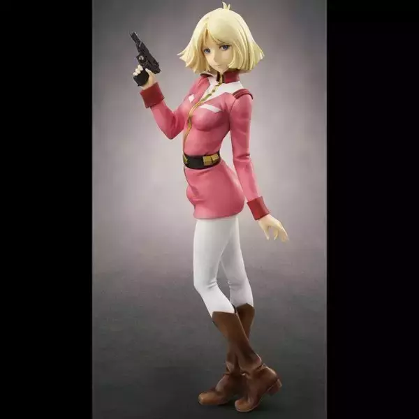 「「ガンダム」 制服姿のセイラ・マス フィギュアが再販！ 抜群のスタイルに注目」の画像