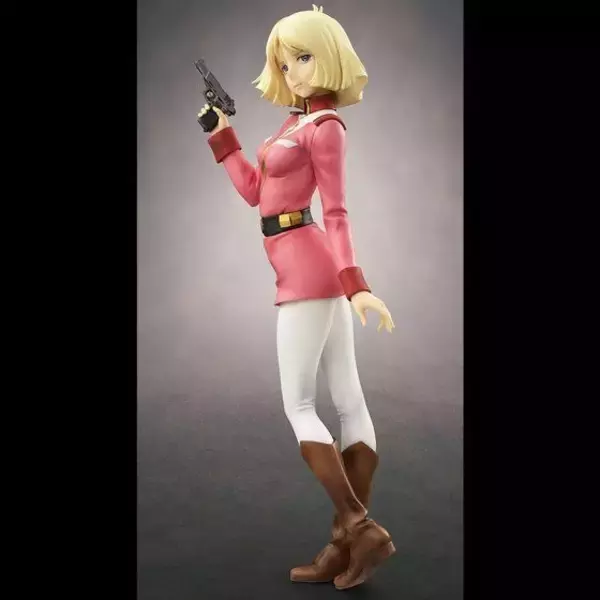 「「ガンダム」 制服姿のセイラ・マス フィギュアが再販！ 抜群のスタイルに注目」の画像