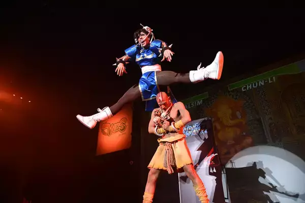 「「ホココス」20万人以上が参加する盛況 「WCS in東京」＆「ONE PIECE」コスプレコンテスト情報も」の画像