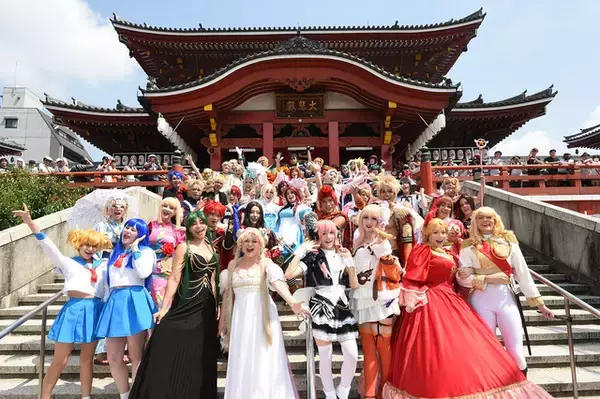 「「ホココス」20万人以上が参加する盛況 「WCS in東京」＆「ONE PIECE」コスプレコンテスト情報も」の画像