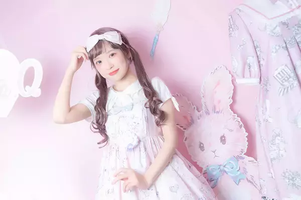 「中国で「ロリータ」が大流行！ その背景は？ 有名ブランド担当者に訊いた【写真34枚】」の画像