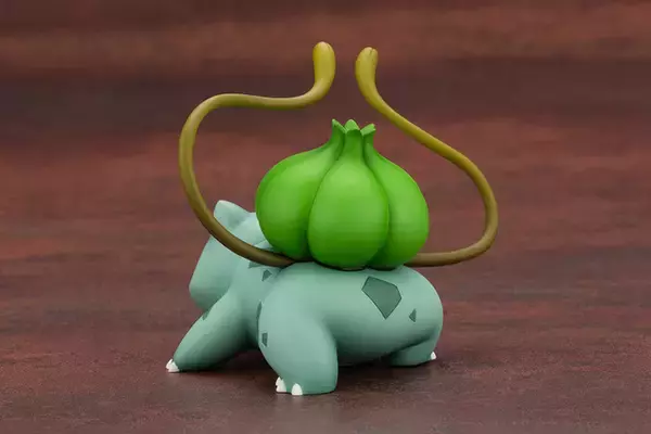 「「ポケモン」オーキド博士＆足元には“フシギダネ”も！フィギュアシリーズ第11弾」の画像
