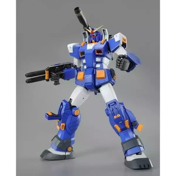 「「ガンダム」“青いフルアーマーガンダム”ガンプラ再販！ “青×白”印象的な機体カラーを見よ」の画像