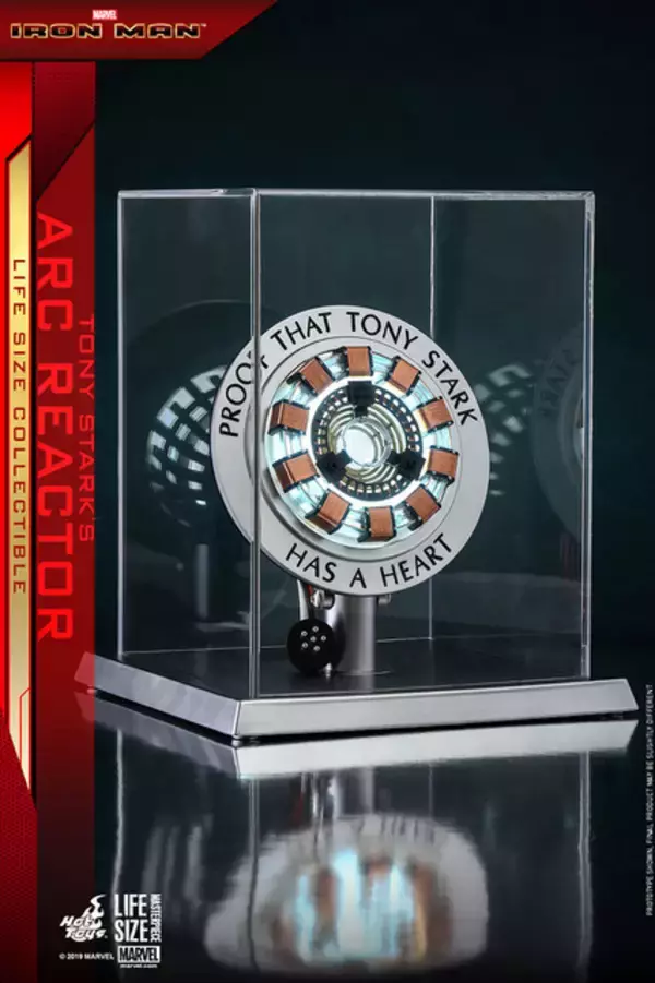 「「アイアンマン」アーク・リアクターが実物大スケールで忠実に立体化！LEDライトアップ機能も」の画像