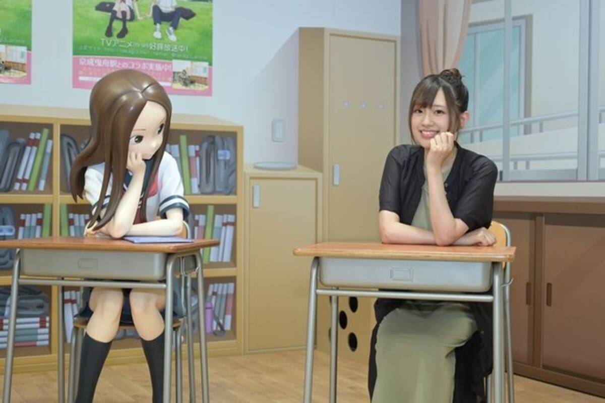 からかい上手の高木さん 等身大 高木さん像に高橋李依も すごいっ 曳舟駅イベントレポ 19年8月22日 エキサイトニュース