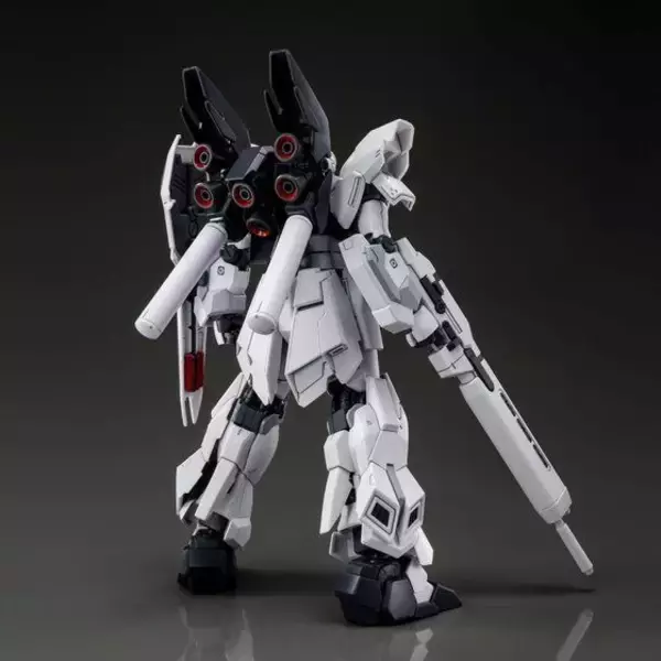 「「ガンダムUC」シナンジュ・スタイン（ユニコーンVer.）、HGでガンプラ化！ “ナラティブとの違い”に注目」の画像