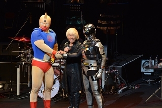 “アニソン界の超人”串田アキラ、デビュー50周年記念公演を開催 半世紀を凝縮したライブレポ
