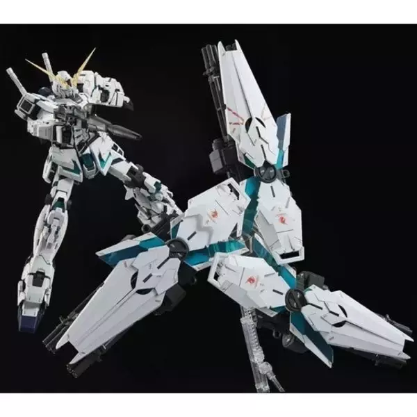 「ガンダムUC」ユニコーン（最終決戦Ver.）、PG1/60ガンプラ再販！ グリーンに輝くサイコフレームを見よ