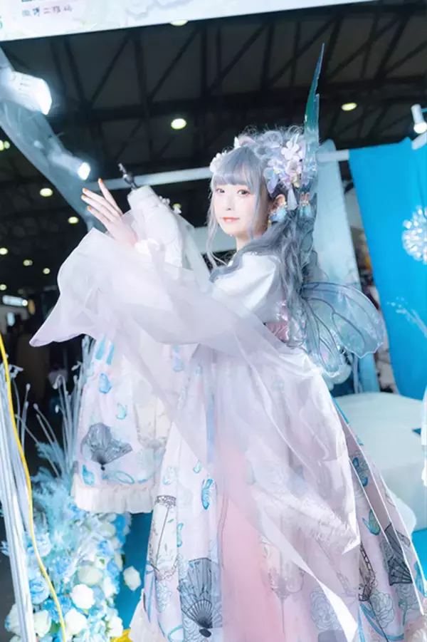 「“中国版コミケ”で一際輝く古代風美女・罪音子に釘付け！ 中華ロリータ「不軌不軌」の魅力【写真34枚】」の画像