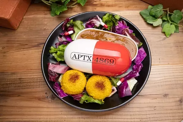 「「名探偵コナン」コラボカフェ開催！“安室透特製！喫茶ポアロバスケット”などメニュー盛りだくさん♪」の画像