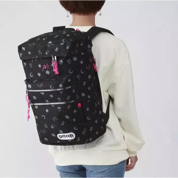 「ラブライブ！×OUTDOOR PRODUCTS」ブラックカラーの普段使いしやすいコラボバッグ登場