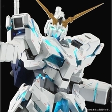「ガンダムUC」サイコフレームの発光を再現！ プラモデルに組み込むLEDユニットが登場