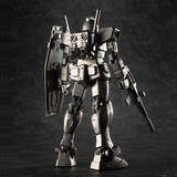 「40周年の集大成…「ガンダリウム合金モデル」のガンプラが登場！ 地球の重力で感じる「ガンダム」の重み」の画像3