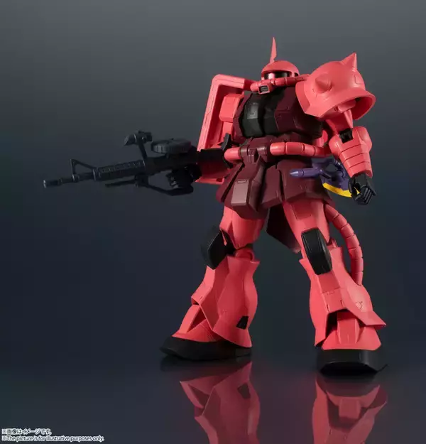 「「機動戦士ガンダム」シャア専用ザクII、“GUNDAM UNIVERSE”でアクションフィギュア化！ マッシブな造形に注目」の画像