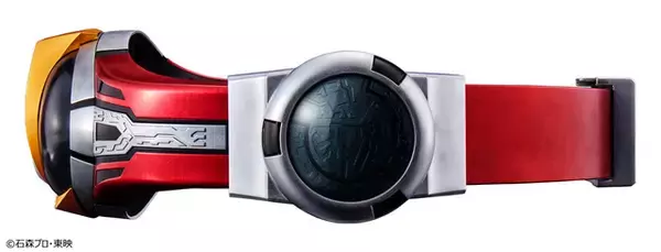 「「仮面ライダーアギト」“オルタリング”が大人のための変身ベルトになって登場！ 津上翔一のセリフも搭載」の画像