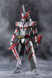 「「仮面ライダーセイバー」“すなわち、ド強い！” ドラゴニックナイトのフィギュアが登場」の画像4