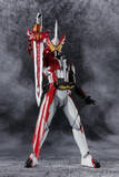 「「仮面ライダーセイバー」“すなわち、ド強い！” ドラゴニックナイトのフィギュアが登場」の画像2