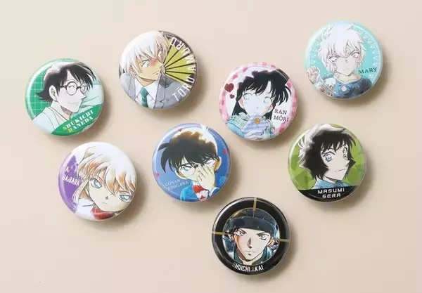 「名探偵コナン」赤井＆安室らの缶バッジ登場！“劇場版公開＆最新99巻発売”記念書店フェア開催