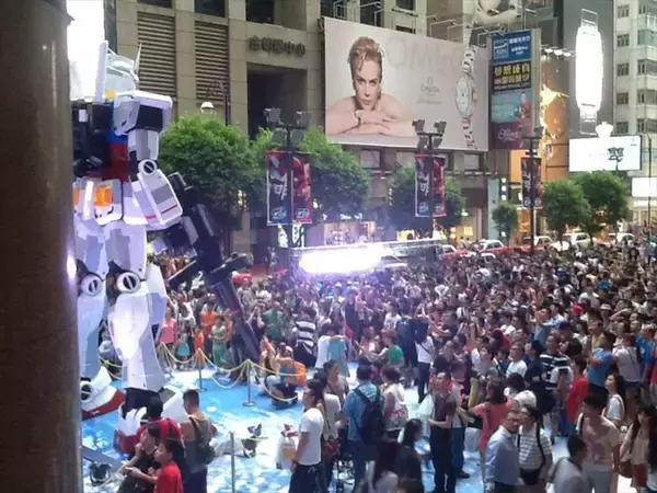 「「機動戦士ガンダム」海外発の大型イベント“GUNDAM docks”、キャナルシティ博多にて開催　日本では2回目」の画像