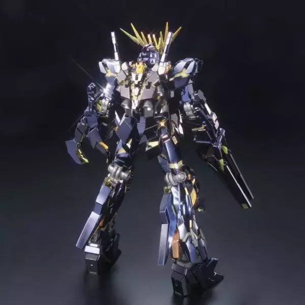 「「機動戦士ガンダムUC」2号機 バンシィ、“チタニウムフィニッシュ”のMGガンプラ登場！ 精巧な色分けにも注目」の画像