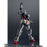 「「ガンダム」RX-78F00 GUNDAM、超合金でフィギュア化！ リアルな金属マテリアル感を実現」の画像5
