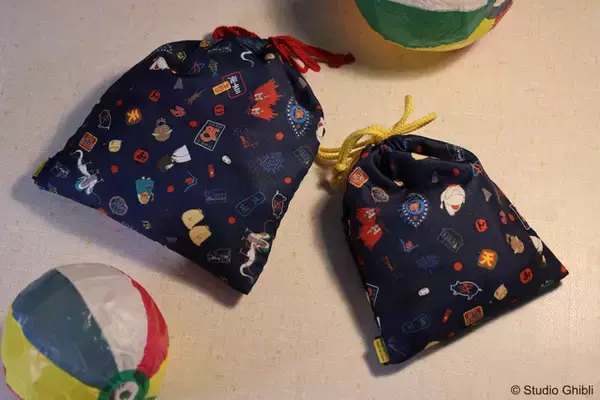 「「千と千尋の神隠し」不思議の町の縁日をイメージ！和小物シリーズ登場」の画像