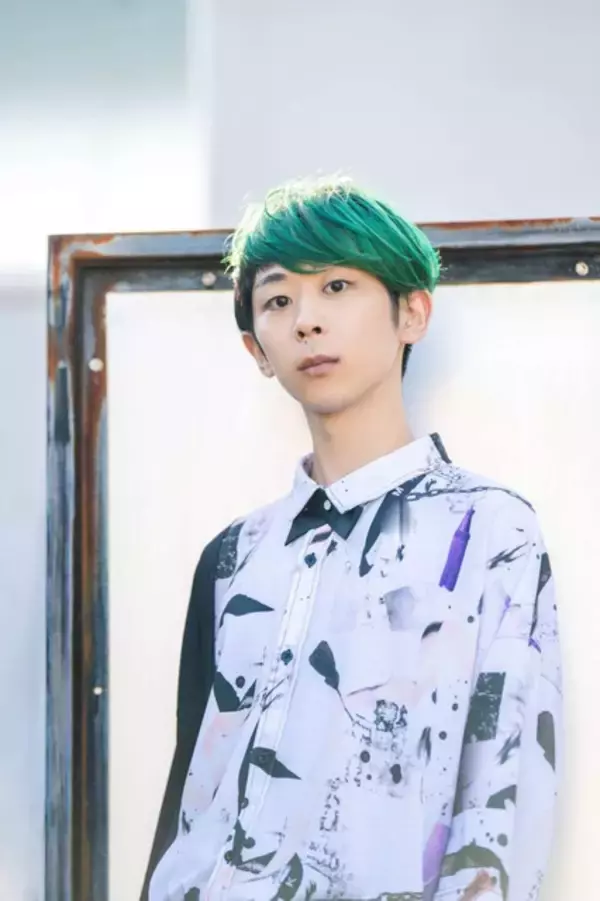 「「ヒプマイ」開発・運営チームの新プロジェクト「カリスマ」5人目のキャラビジュアル公開！ 声優は日向朔公が担当」の画像