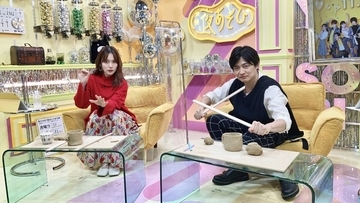 「先生！私の方が綺麗よ！」下野紘と内田真礼の“奥様コント”に視聴者大爆笑！ 声優と夜あそび