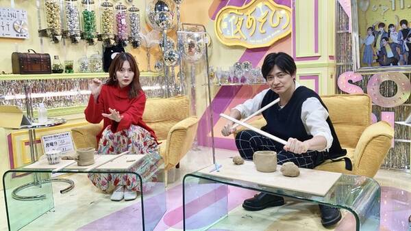 先生 私の方が綺麗よ 下野紘と内田真礼の 奥様コント に視聴者大爆笑 声優と夜あそび 21年11月18日 エキサイトニュース