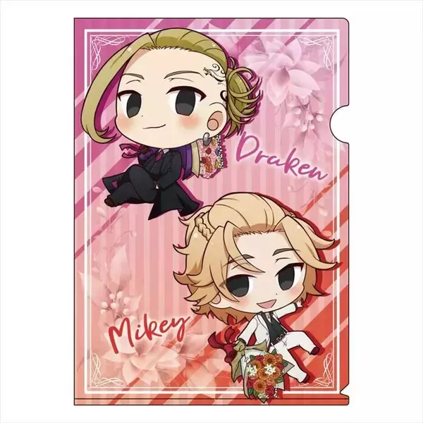 「東リベ」マイキーやドラケンをスーツ姿でデフォルメ♪ スクエア缶バッジ＆クリアファイル登場