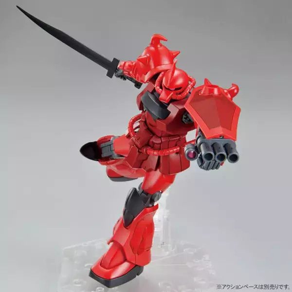 「「ガンダムブレイカー バトローグ」グフクリムゾンカスタム、HGガンプラ化！ 深紅のボディ、豊富な武装に注目」の画像