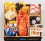 「完売必至！「名探偵コナン」27年版おせち予約開始☆千速の翼が練切に♪ 黒ずくめの組織“黒豆”も！」の画像1