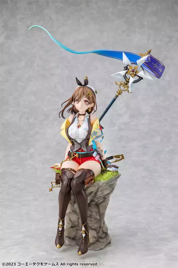 「健康的なボディライン♪ 「ライザのアトリエ３」メインビジュアルをモチーフにライザが立体化！ 「アニエスルーチェ」や衣装の装飾まで見どころたっぷり♪」の画像