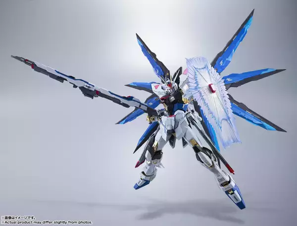 「「命は何にだって一つだ!!」ストライクフリーダムガンダムが再び舞い降りる！ METAL BUILD リバイバル版が6月27日発売」の画像