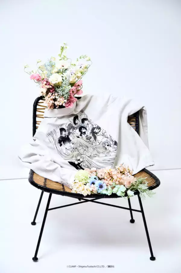 「「CLAMP」の世界をファッションで！「xxxHOLiC」「ちょびっツ」の美麗デザインスウェットやアクスタ登場　「CONVERSE TOKYO」コラボ第1弾」の画像