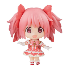 「まどマギ」まどかやほむらたちが〈ワルプルギスの廻天〉の衣装でデフォルメフィギュアに！全員並んだ光景はまさに壮観