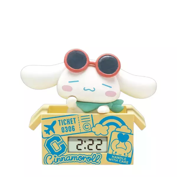 「旅気分のキティ、ポチャッコたちが置き時計に！「サンリオキャラクターズ ダンボールウォッチ3」カプセルトイに登場」の画像