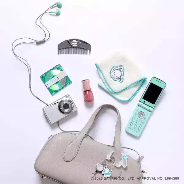 「サンリオキャラクターズがY2Kムードに♪ あの頃の放課後を思い出す、どこかノスタルジックでエモーショナルな世界観のグッズが登場」の画像