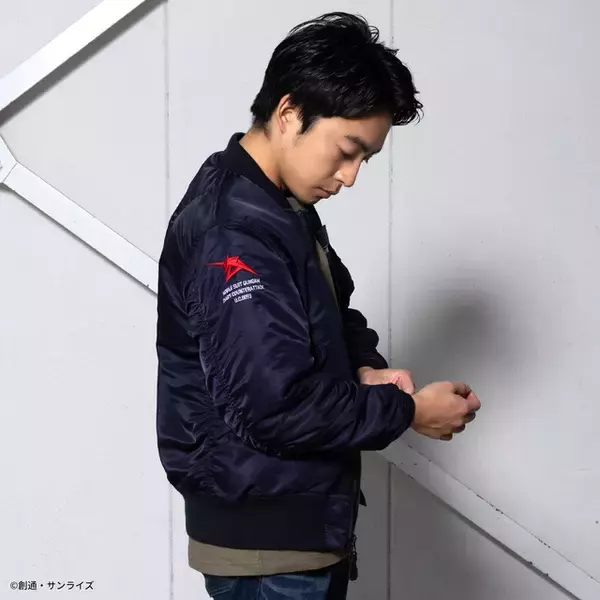 「「ガンダム」ジオン軍、「逆襲のシャア」ネオ・ジオンをデザイン！本格ミリタリーアウターの新作登場」の画像