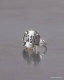 「「エヴァ」シンジ、レイ、アスカの言葉を刻印！“私は私”… A.T.フィールドをジュエリーに昇華したパリブランドコラボ登場」の画像4