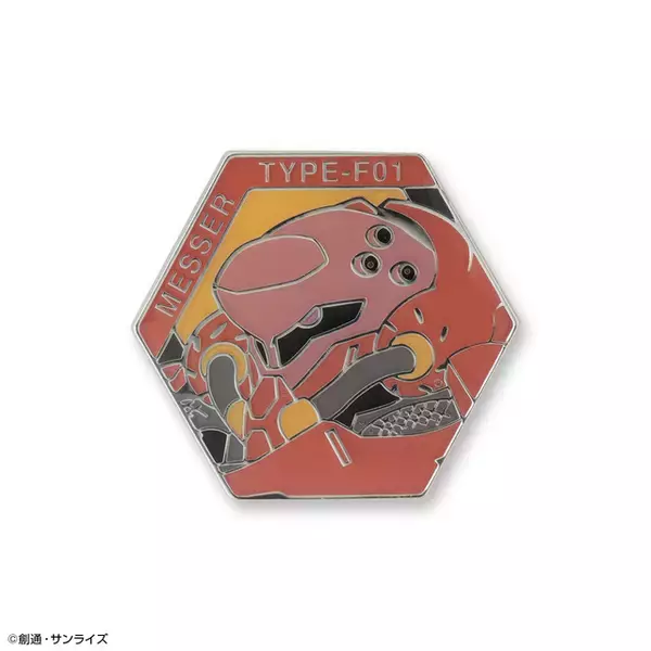 「「ガンダム 閃光のハサウェイ」上映記念アイテムが登場！マフティーやクスィーガンダムのピン、四春モチーフのバッグも！」の画像