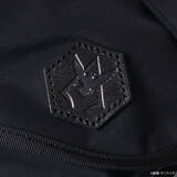 「「ガンダム」シャアをイメージ！“見せてもらおうか。特別仕様の性能とやらを！” コラボバック3種登場」の画像5