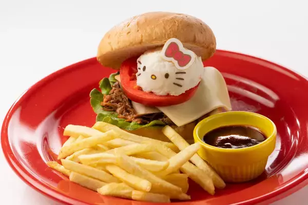 「「サンリオ展」コラボメニューが5年ぶりリニューアル帰還！サンリオキャラクターのかわいいフードデザート続々」の画像
