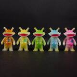 「「ウルトラマン」“マスク取れゾフィー”ソフビや、ゼットンTシャツも！「ウルトラマン 駅ナカ POP UP SHOP in 大宮駅」グッズラインナップ情報到着」の画像2