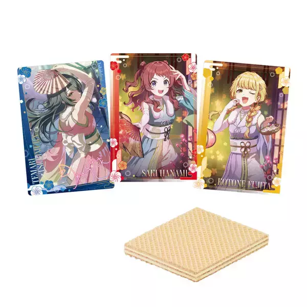 「学マス」咲季が！手毬が！ことねが！バニラクリーム味ウエハースをイメージした衣装で収録！　高級感のあるメタリックプラカードは手に入れたい♪